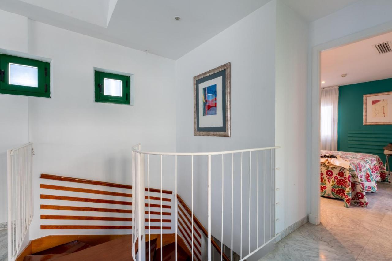 Sevilla Central Suites Apartamentos Puerta Jerez Zewnętrze zdjęcie